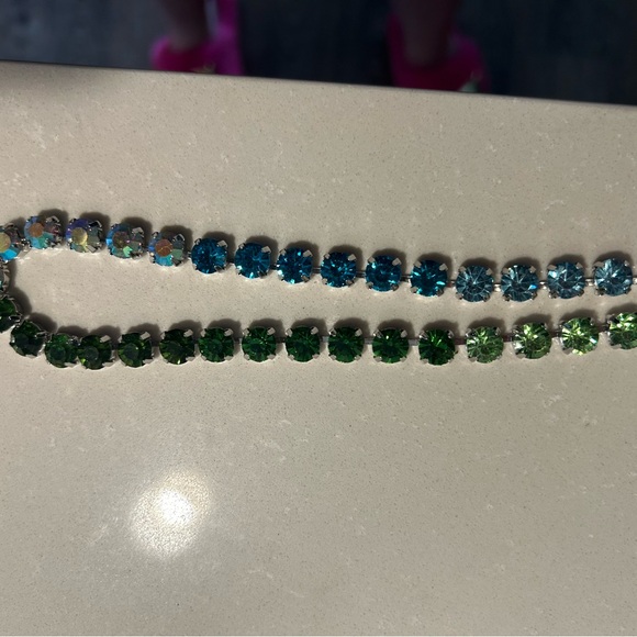 Ombré Crystal Necklace Set - Picture 4 of 4